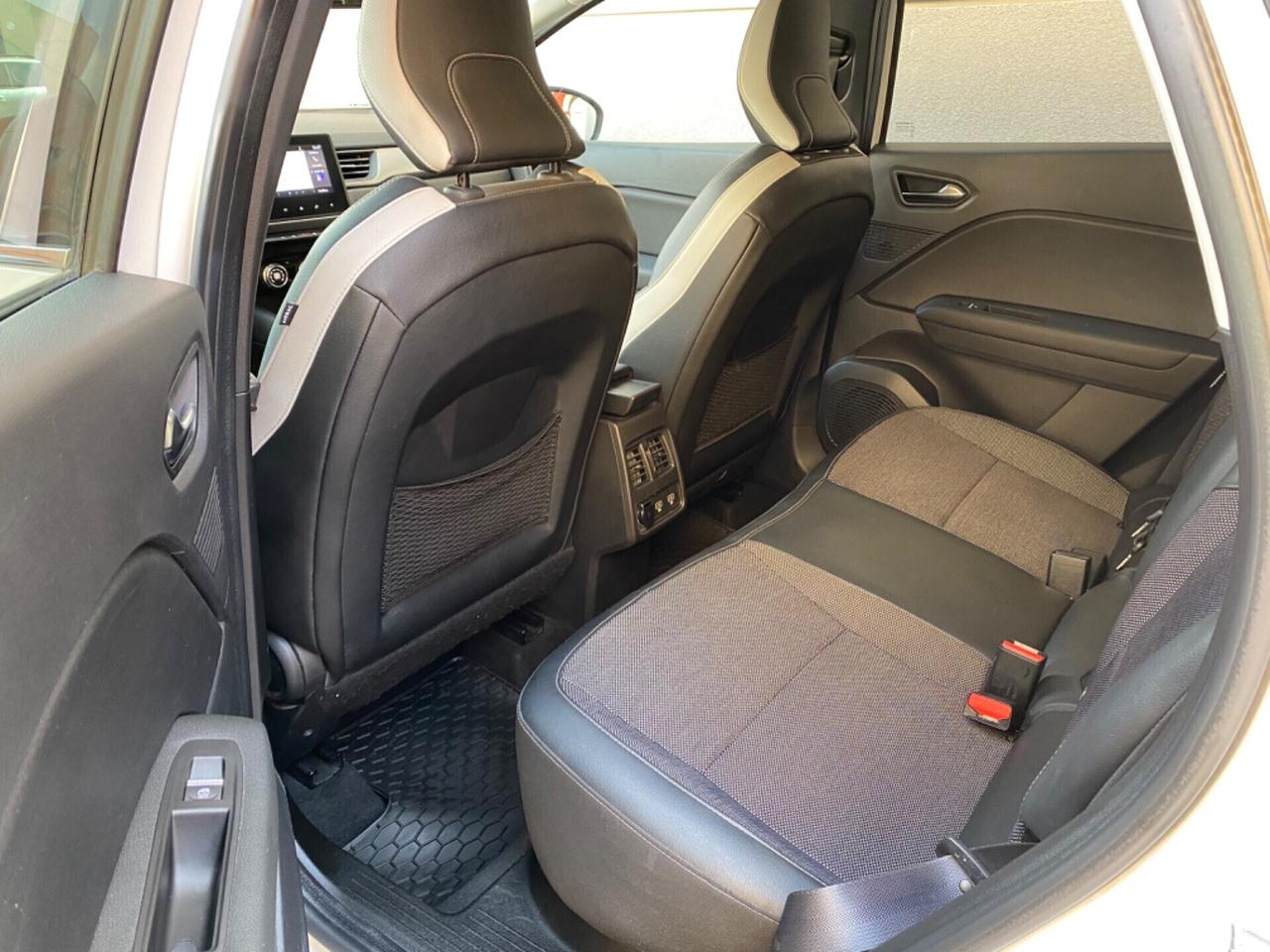 Renault Captur Ibrida