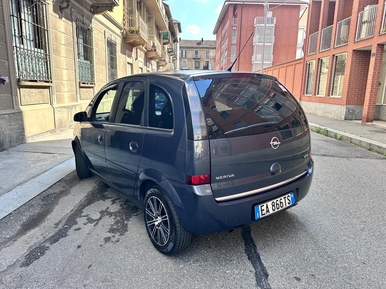 Opel Meriva 1.4 16V GPL-della casa fino al 2030