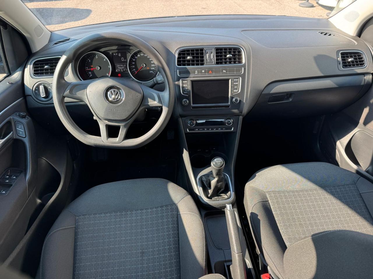 Volkswagen Polo 2016 5p 1.4 tdi Comfortline 75cv*OK NEOPATENTATI*