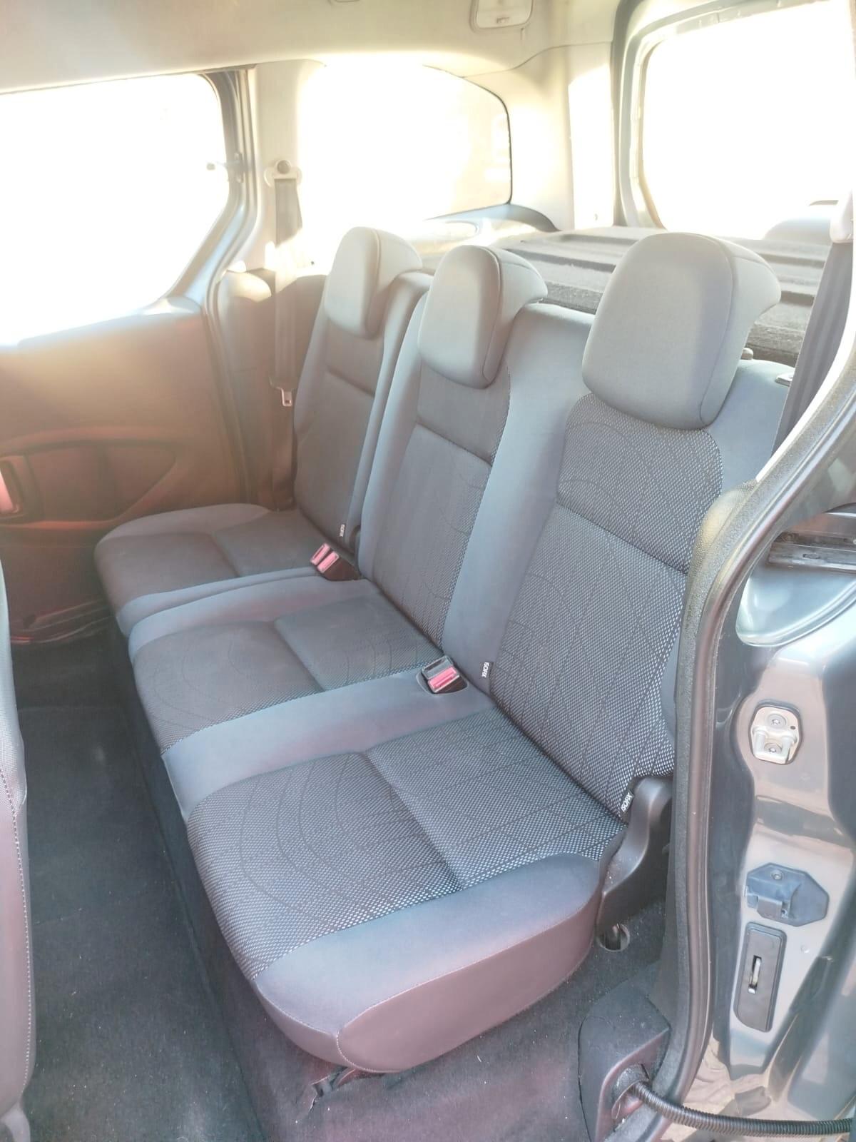 Peugeot Partner Tepee 1.6 VTi 120CV Outdoor