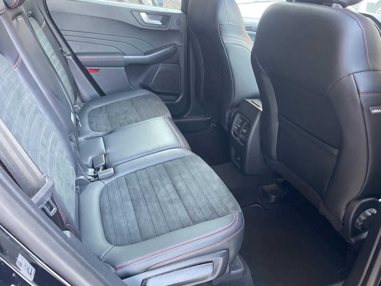 Ford Kuga 1.5 EcoBlue 120 CV aut. 2WD St-Line TETTO NAVY LED 20