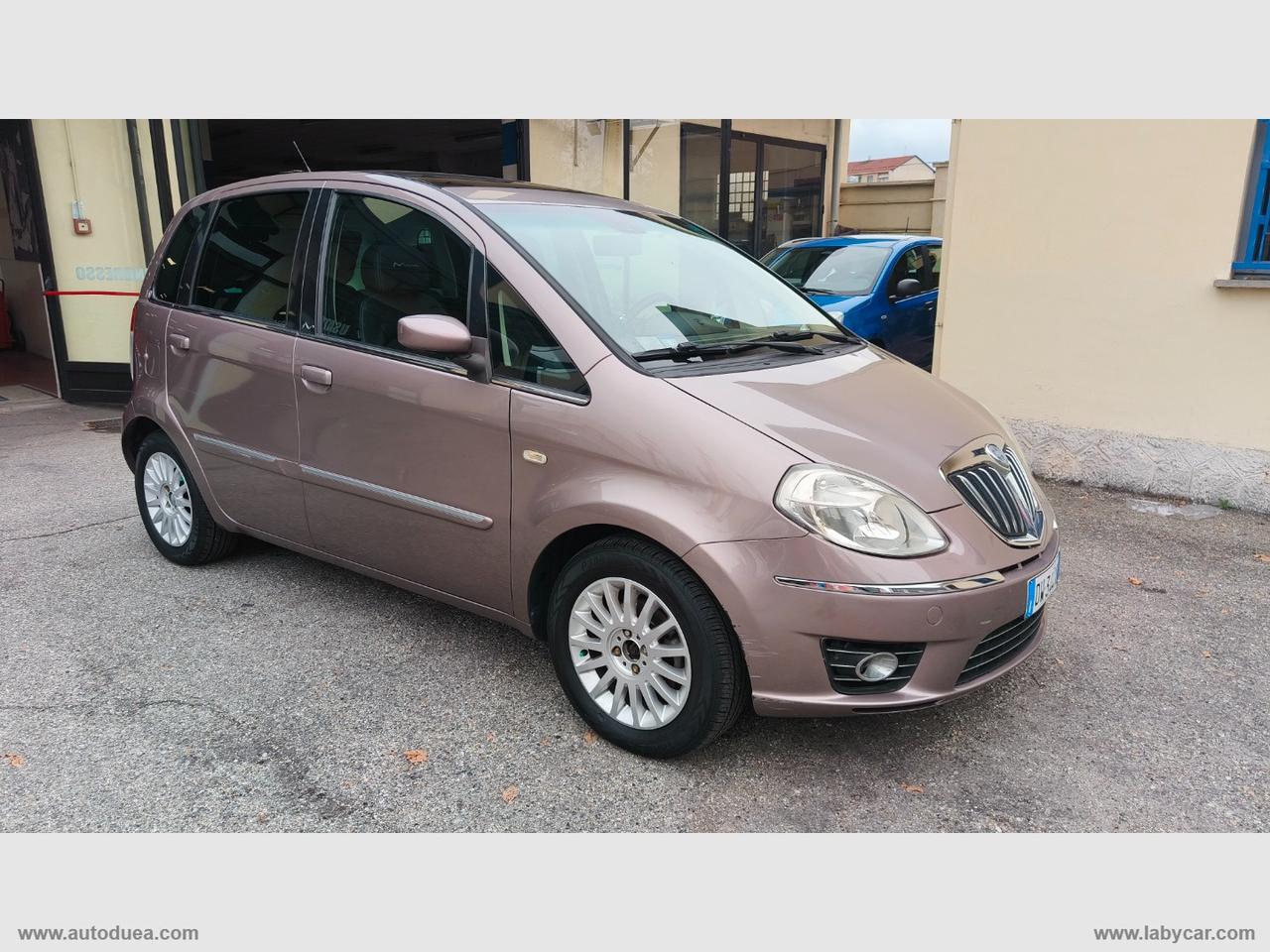 LANCIA Musa 1.4 16V Platino