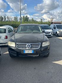Volkswagen Touareg 2.5 R5 TDI 174 CV 4x4 – 2005