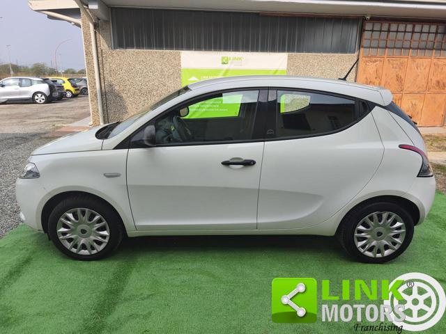 LANCIA Ypsilon HYBRID