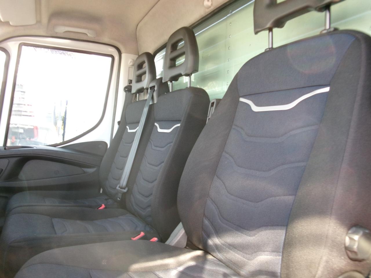 Iveco Daily 35C18 3000 180CV FURGONE IN LEGA NIDO D'API 4.40M