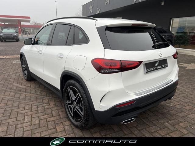 MERCEDES-BENZ GLA 200 d Automatic 4Matic Premium