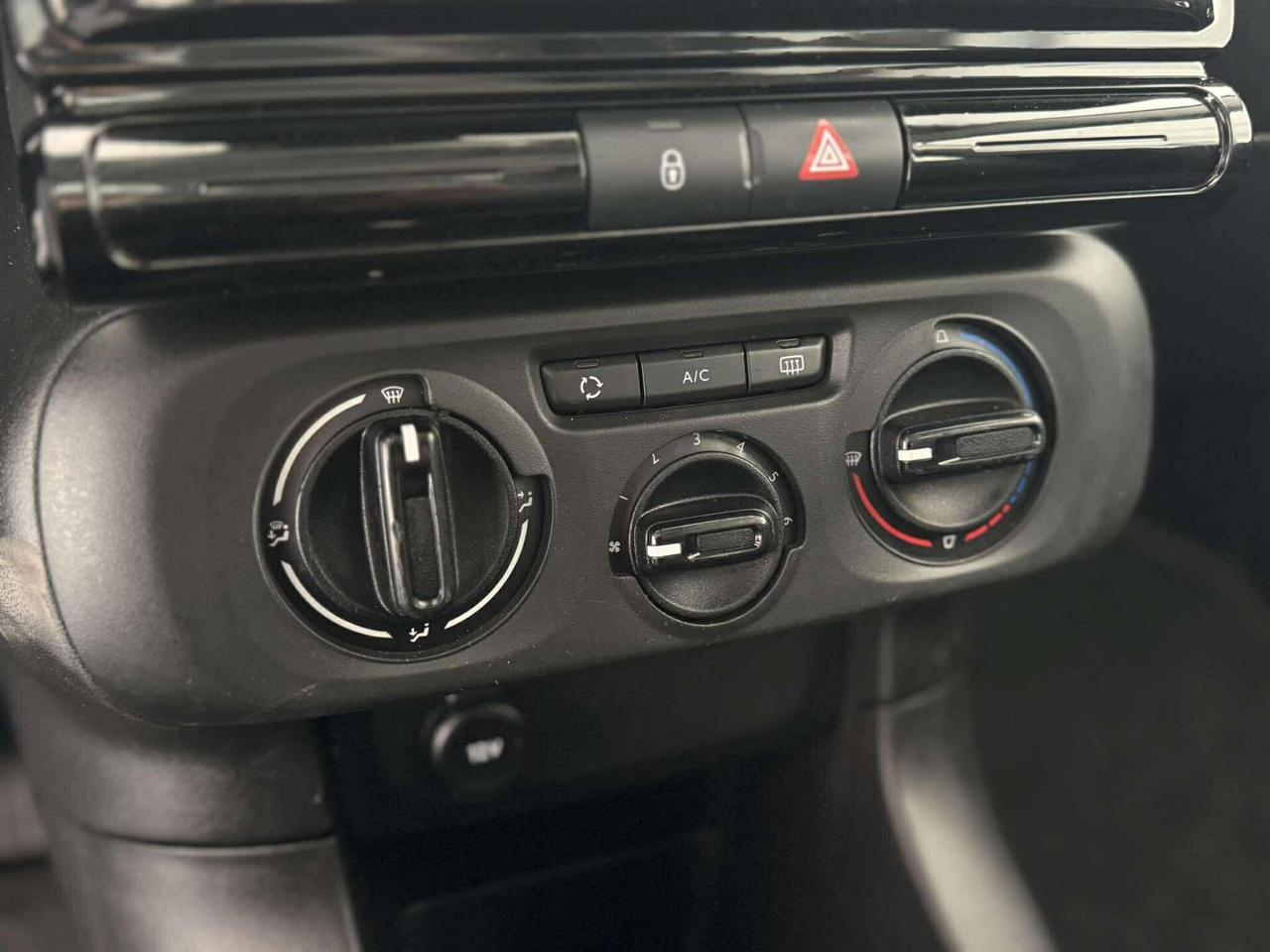 Citroen C3 BlueHDi 100 CV S&S Shine-2022