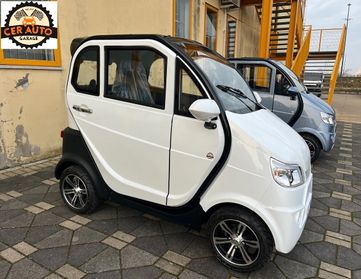 DELTA2 scooter cabinato per anziani/disabili minicar microcar