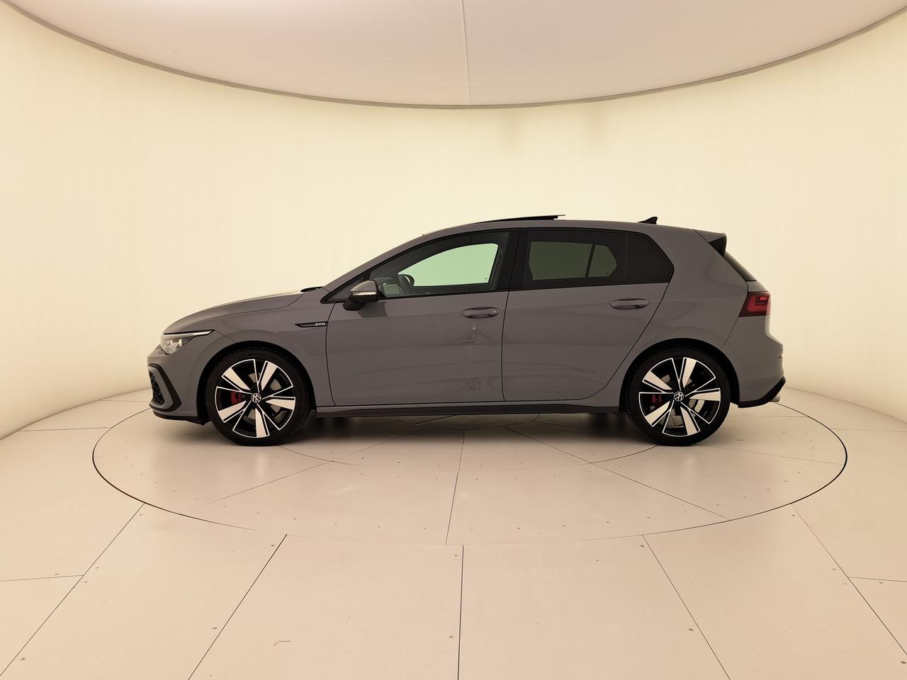 Volkswagen Golf 2.0 tdi gtd 200cv dsg