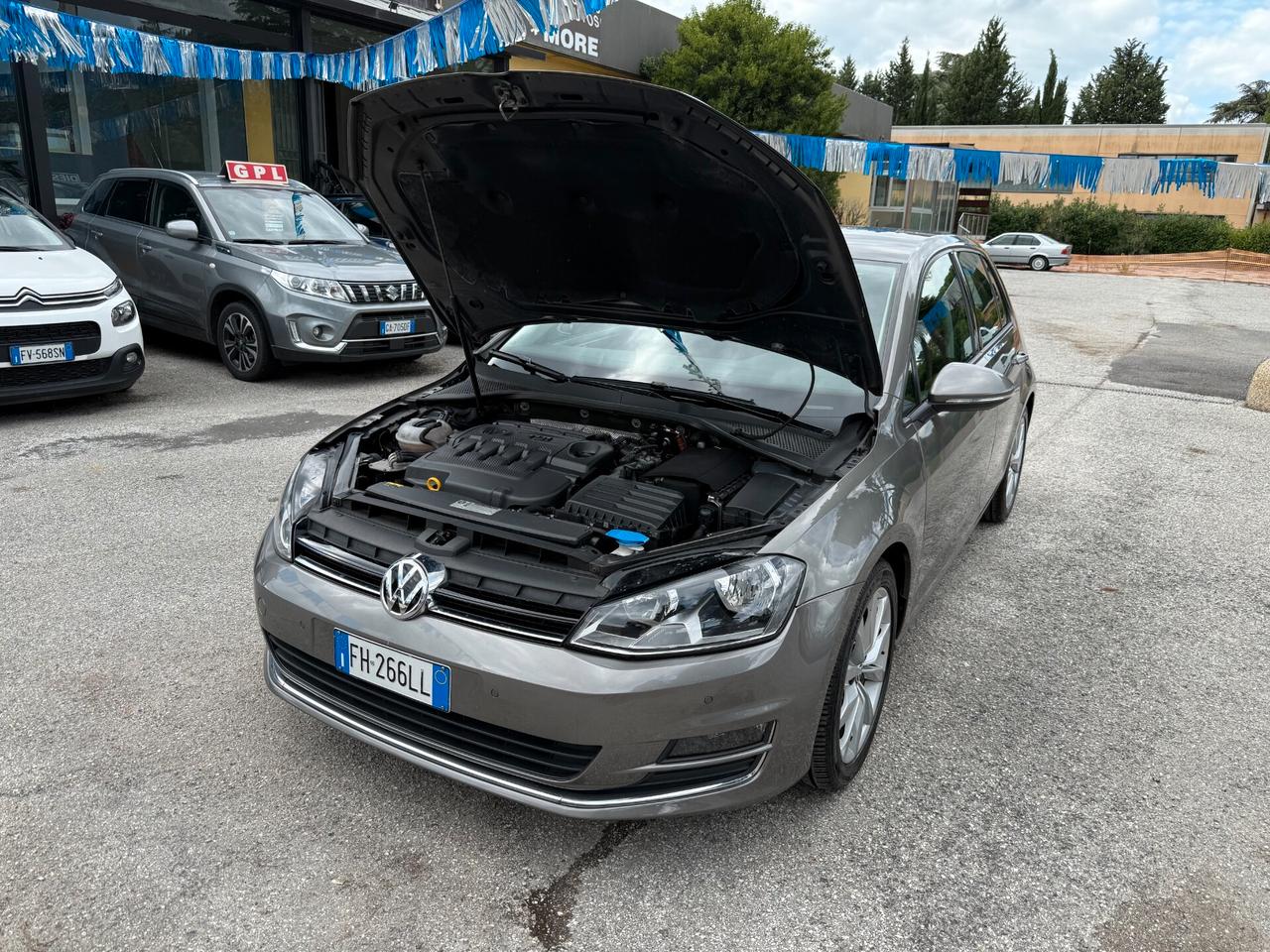" DA VETRINA " Volkswagen Golf 1.6 TDI DSG Highline