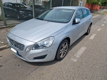 Volvo V60 T4 Powershift Summum motore rotto, fuso, k.o