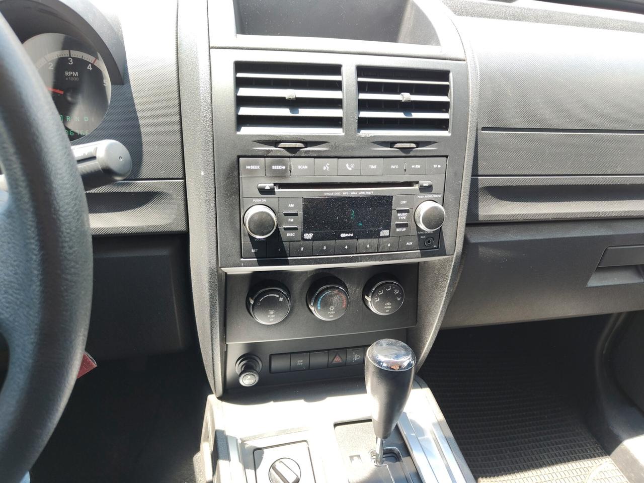 Dodge Nitro 2.8 CRD SXT 4WD Auto