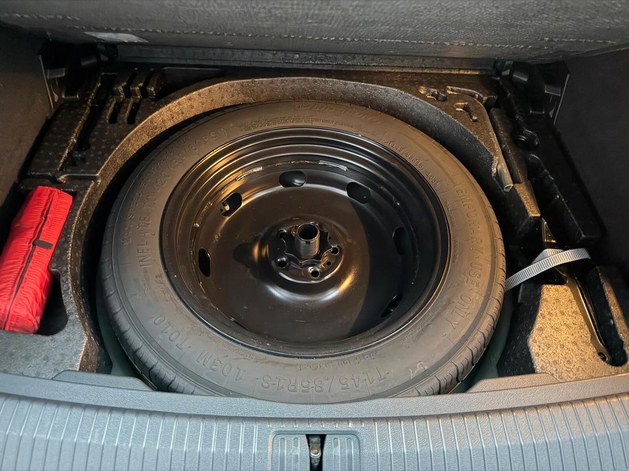 Volkswagen Tiguan 2.0 TDI 150 CV SCR DSG R-Line