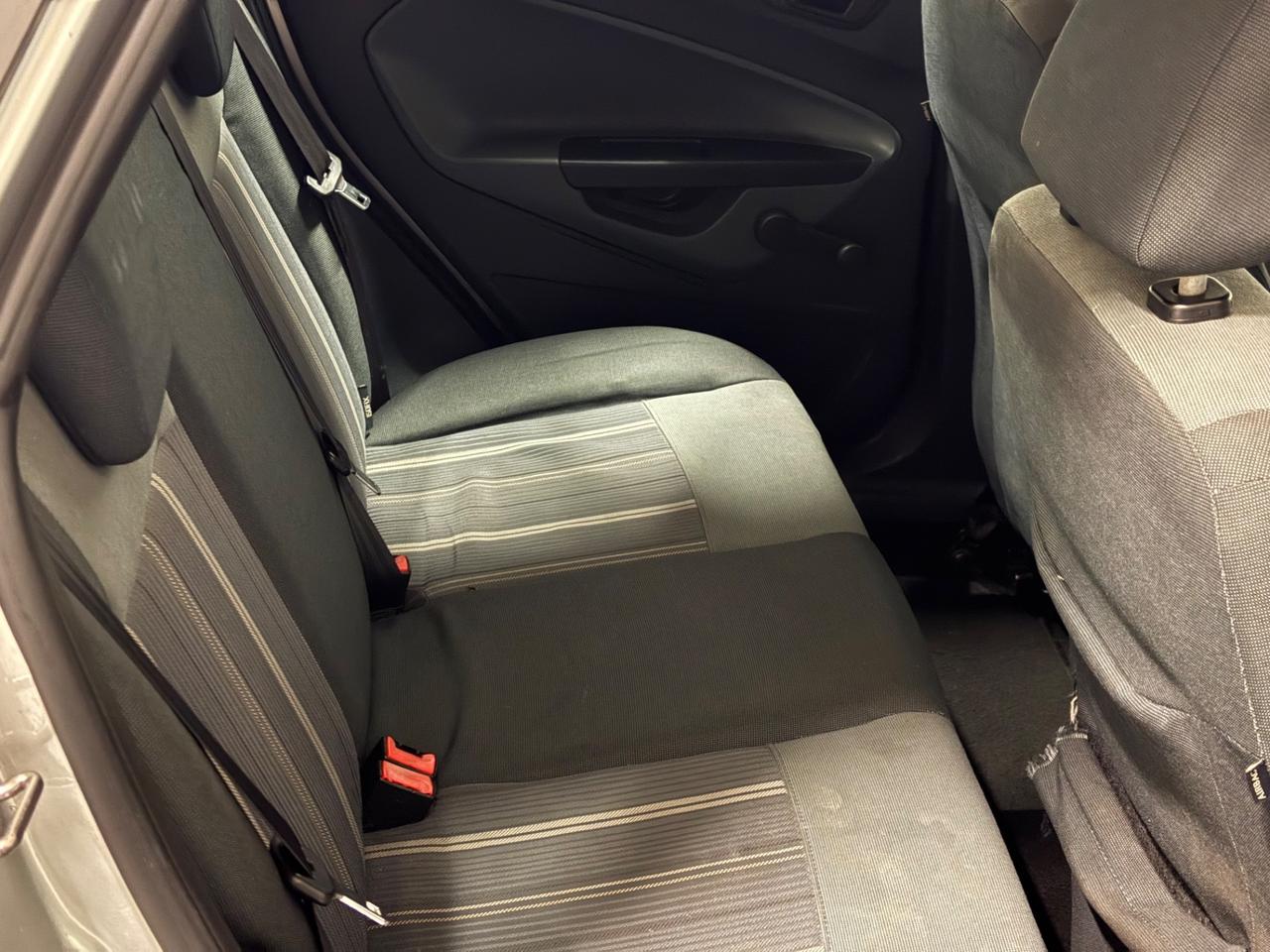 Ford Fiesta 1.4 5 porte Bz.- GPL Titanium