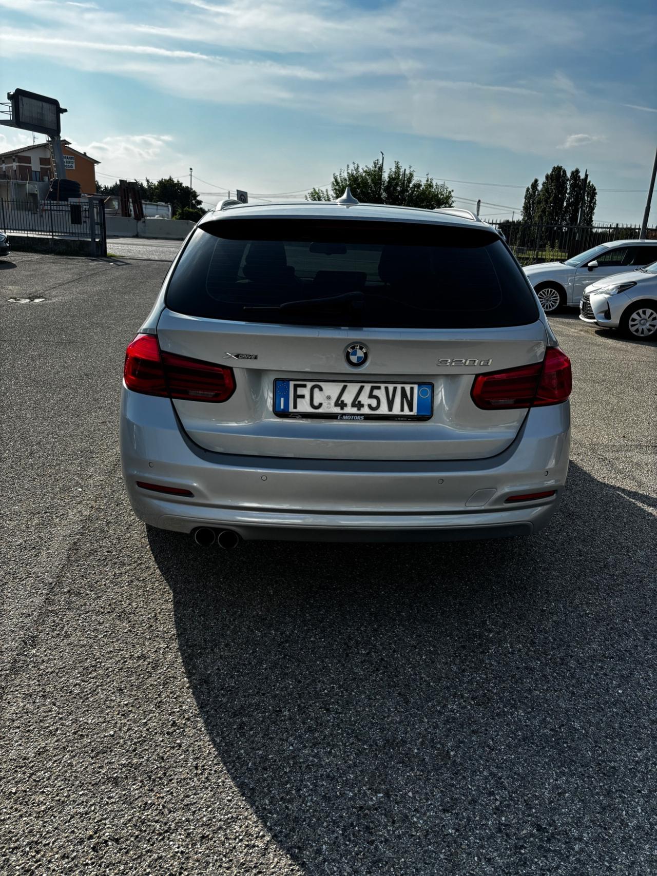 Bmw 320 320d Touring xDrive - 2016