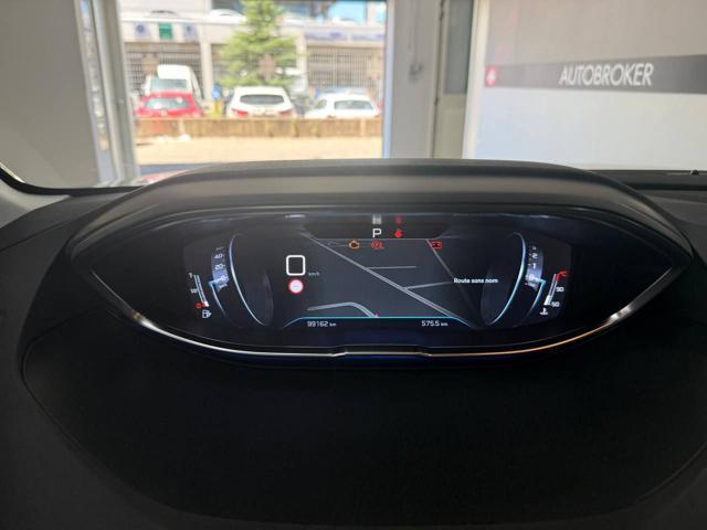 PEUGEOT 3008 BlueHDi 130 S&S EAT8 Business