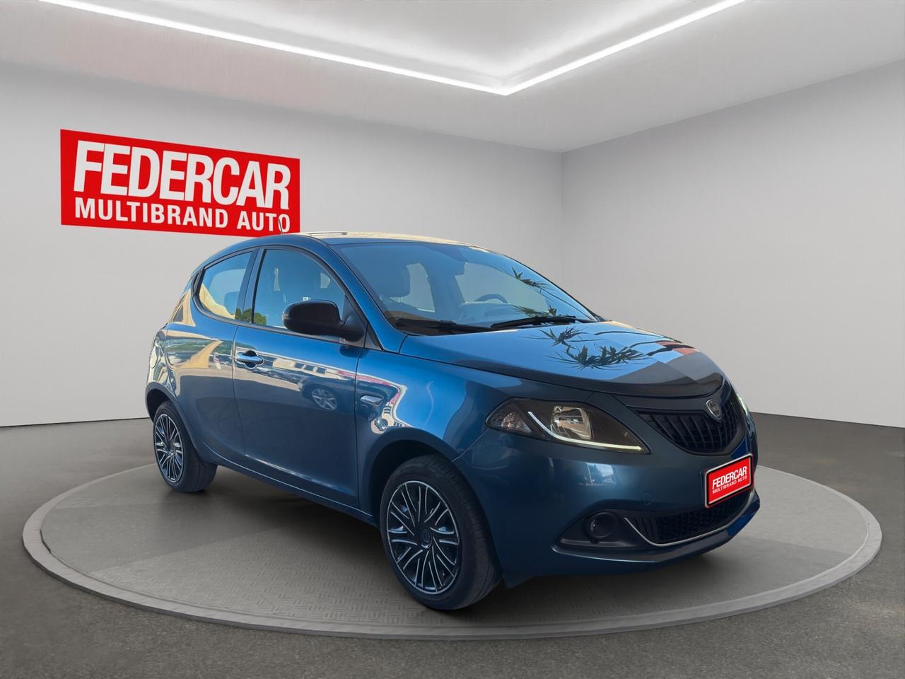 Lancia Ypsilon 1.0 FireFly 5 porte S&S Hybrid Ecochic Gold