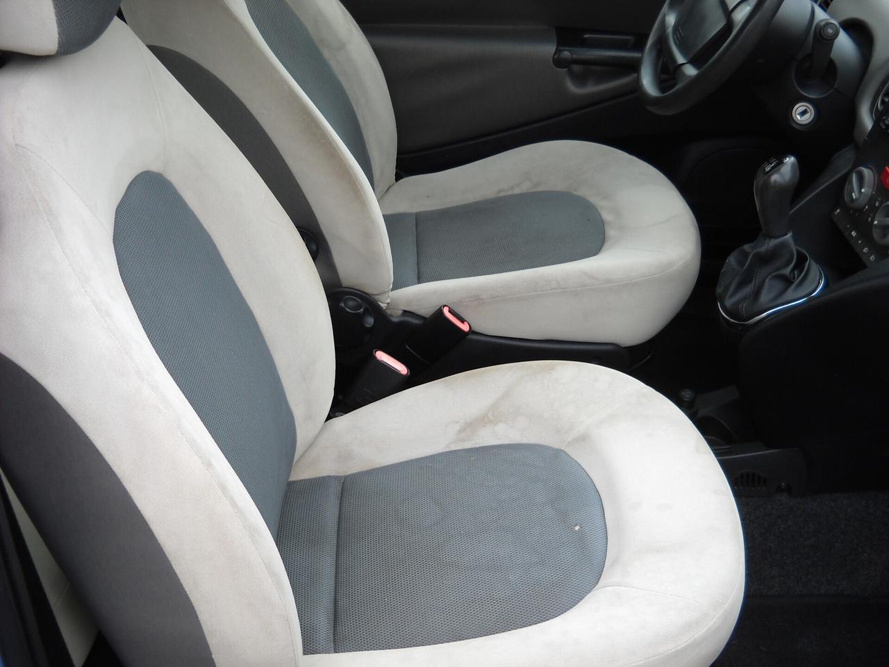 Lancia Ypsilon 1.3 Multijet 16V