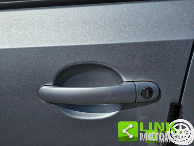 VOLKSWAGEN up! 1.0 Move