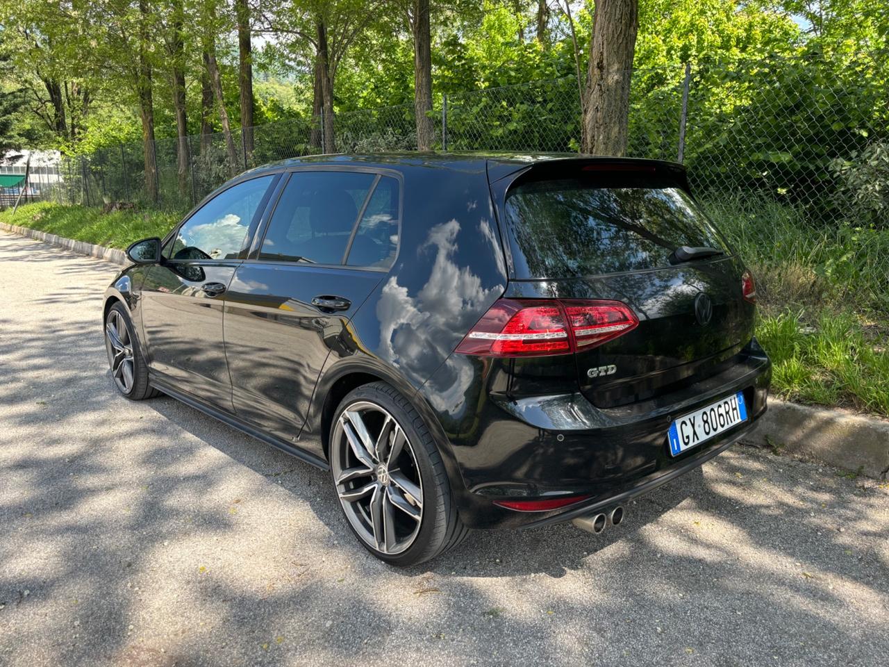 Volkswagen Golf GTD 2.0 TDI 5p. BlueMotion Technology