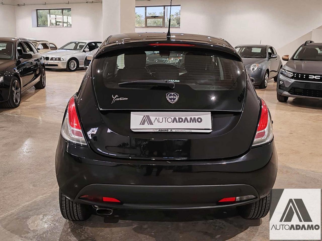 Lancia Ypsilon 1.2 69 CV 5 porte Gold