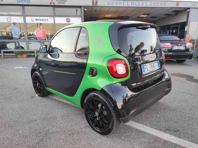 SMART ForTwo electric drive Prime shock green