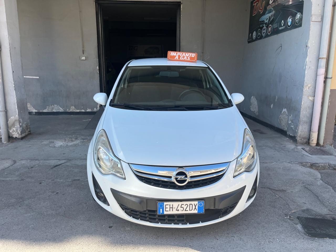 Opel Corsa 1.2 GPL-TECH Elective 2011