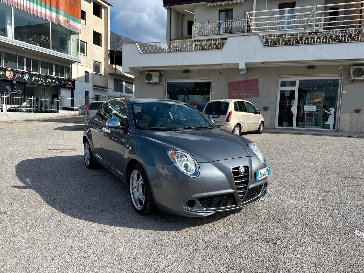 Alfa Romeo MiTo 1.6 JTDm 16V Distinctive Sport Pack GARANZIA