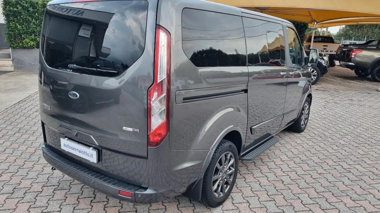 Ford Tourneo Custom 2.0 TDCi 130CV PC Titanium