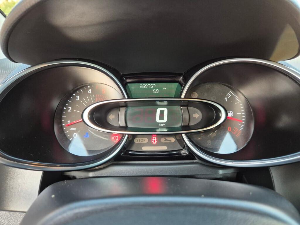 Renault Clio 1.5 dCi MOSCHINO FULL LED NAVI CAMERA