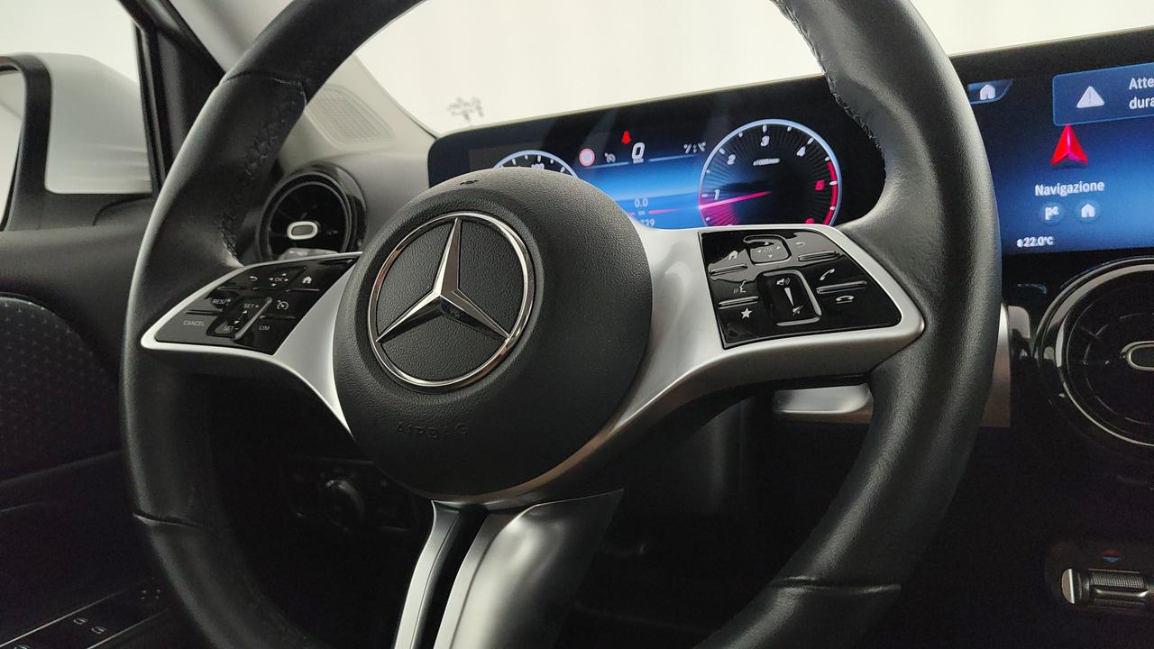 Mercedes-Benz GLB 180 d Advanced auto