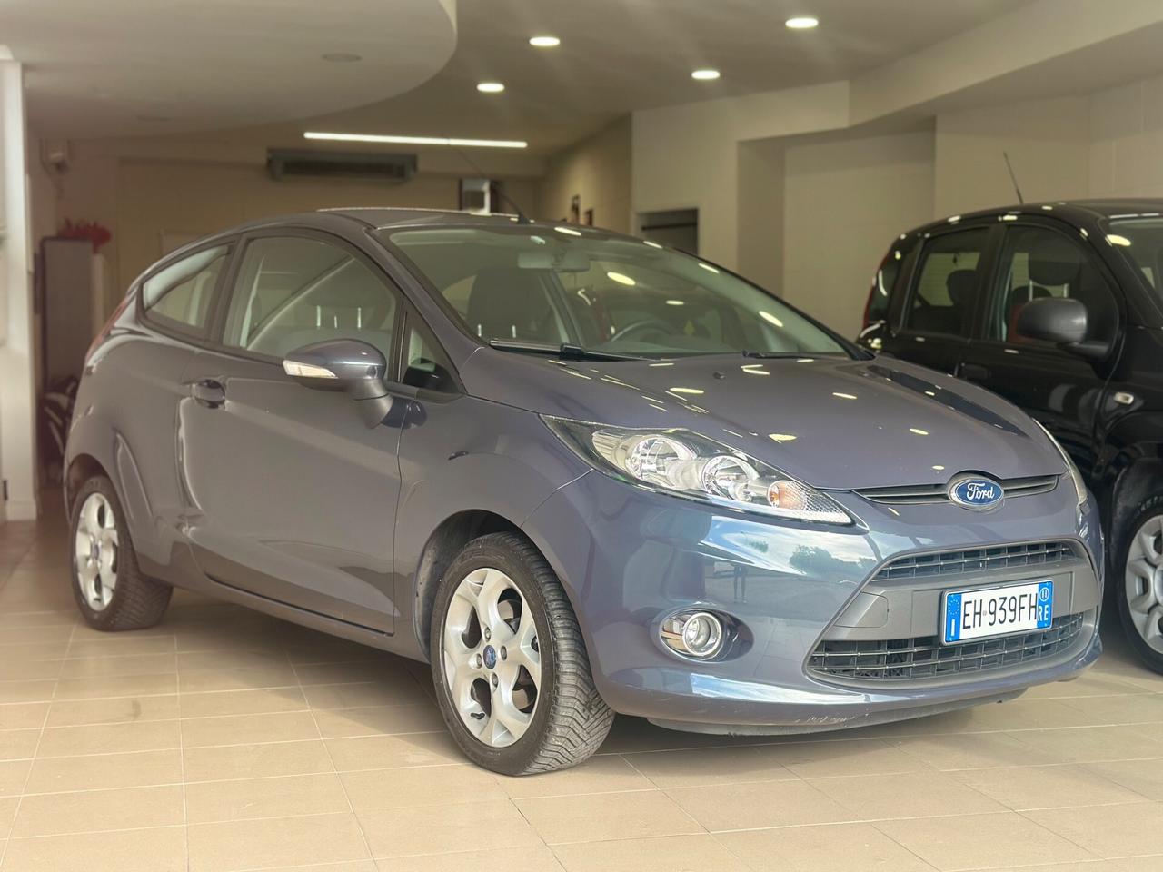 Ford Fiesta 1.4 TDCi 70CV 3 porte Titanium