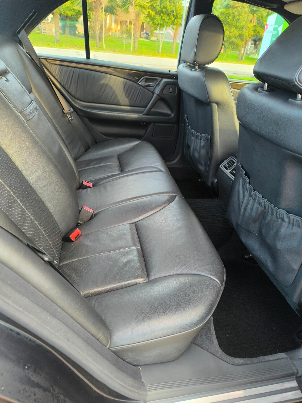 Mercedes-benz E 200 cat Avantgarde