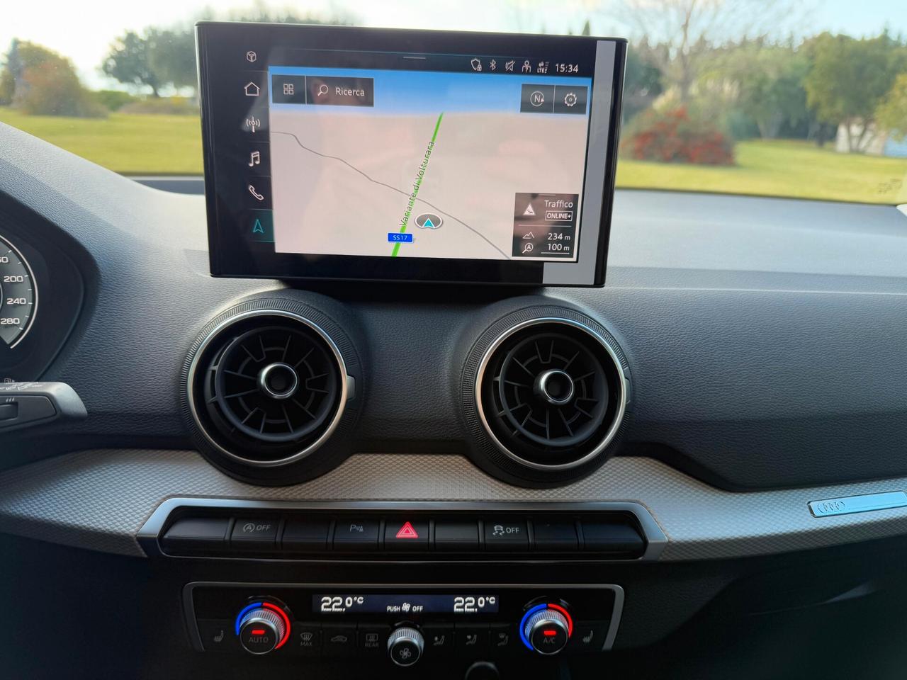 Audi Q2 35 TFSI S tronic Business Advanced