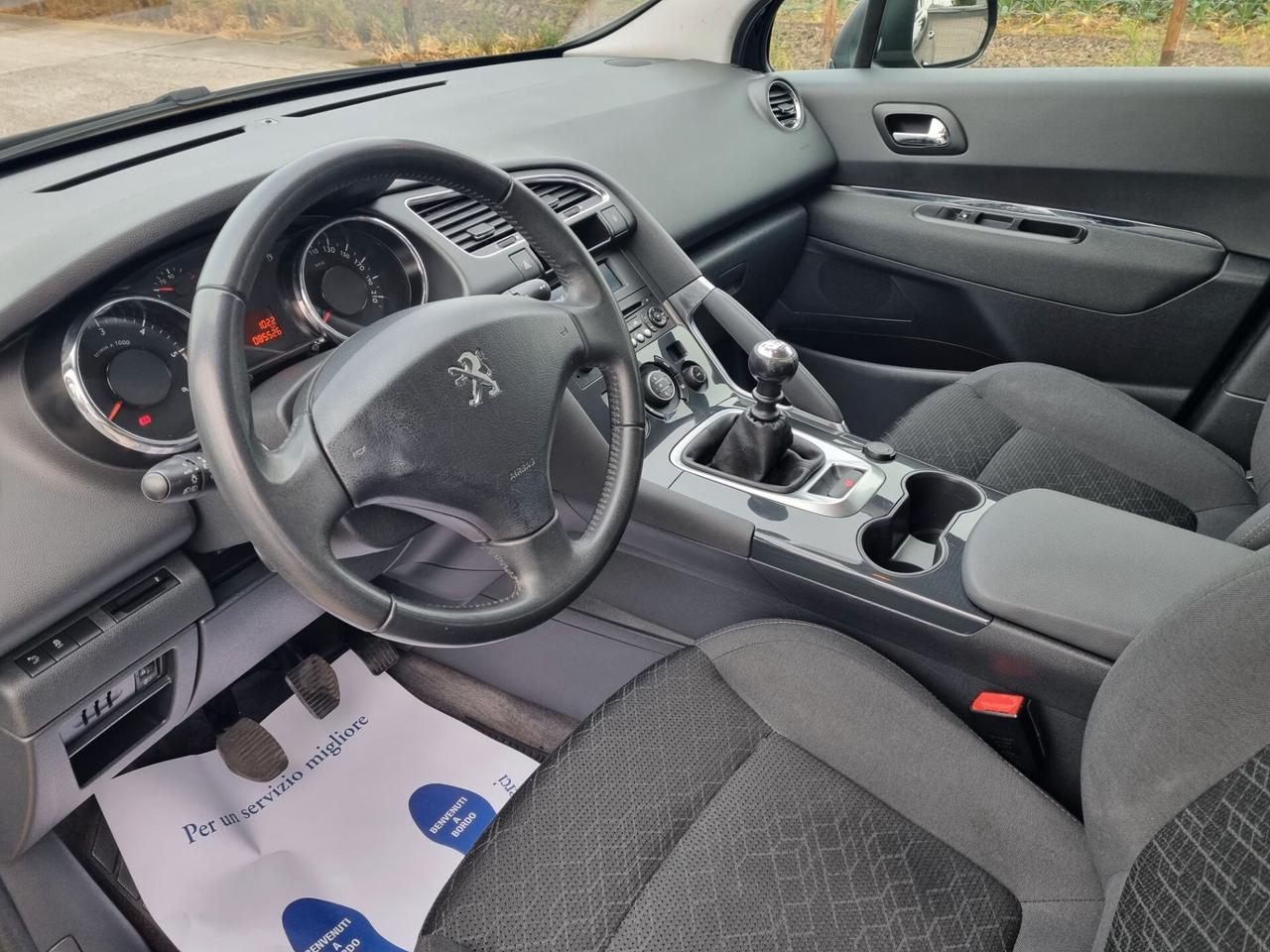 Peugeot 3008 1.6 HDi 115CV Business