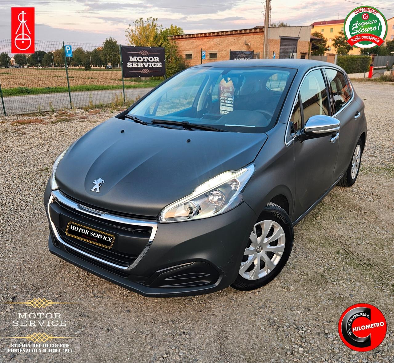 Peugeot 208 VERNICE OPACA KM DOCUMENTATI DA 89€ MESE