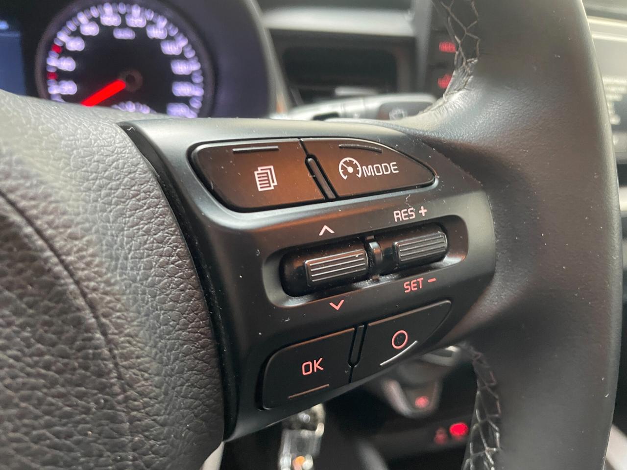 Kia Stonic UNICO PROPRIETARIO - TAGLIANDI CERTIFICATI