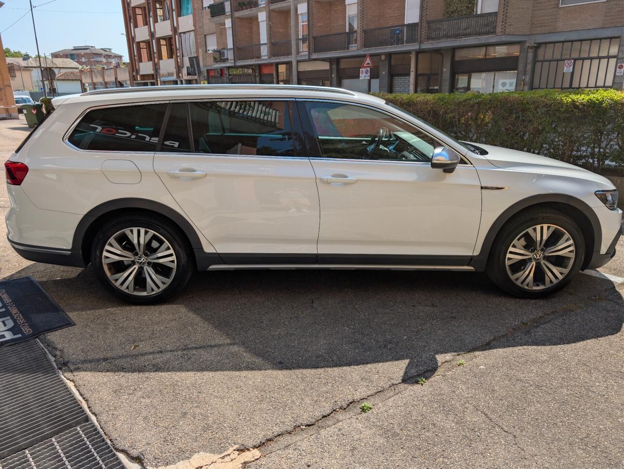 Volkswagen Passat Alltrack 2.0 TDI 190 CV 4MOTION DSG BMT
