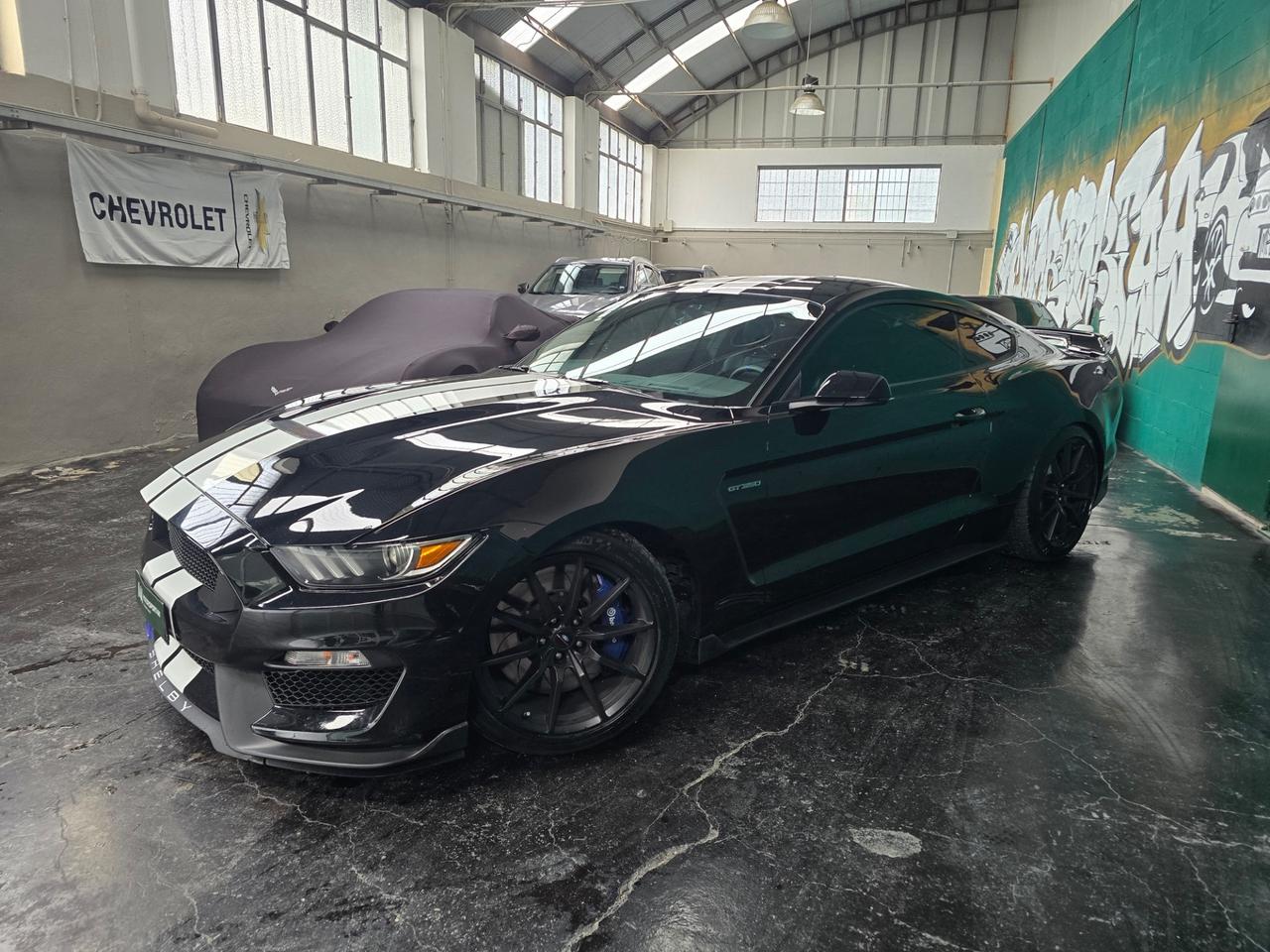Ford Mustang Shelby GT350 5.2 V8