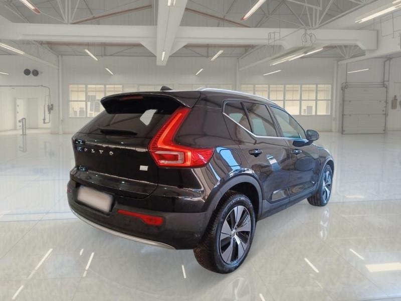 VOLVO XC40 T4 RECHARGE PLUG-IN AUTO CORE SUV