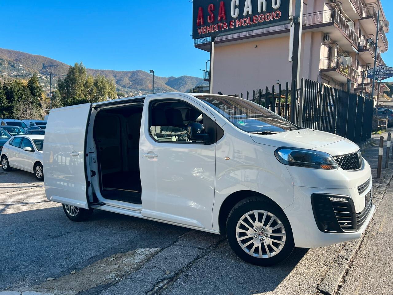 Fiat Scudo 2.0 BlueHDi 145 CV AT8 PC-TN Furgone Lounge