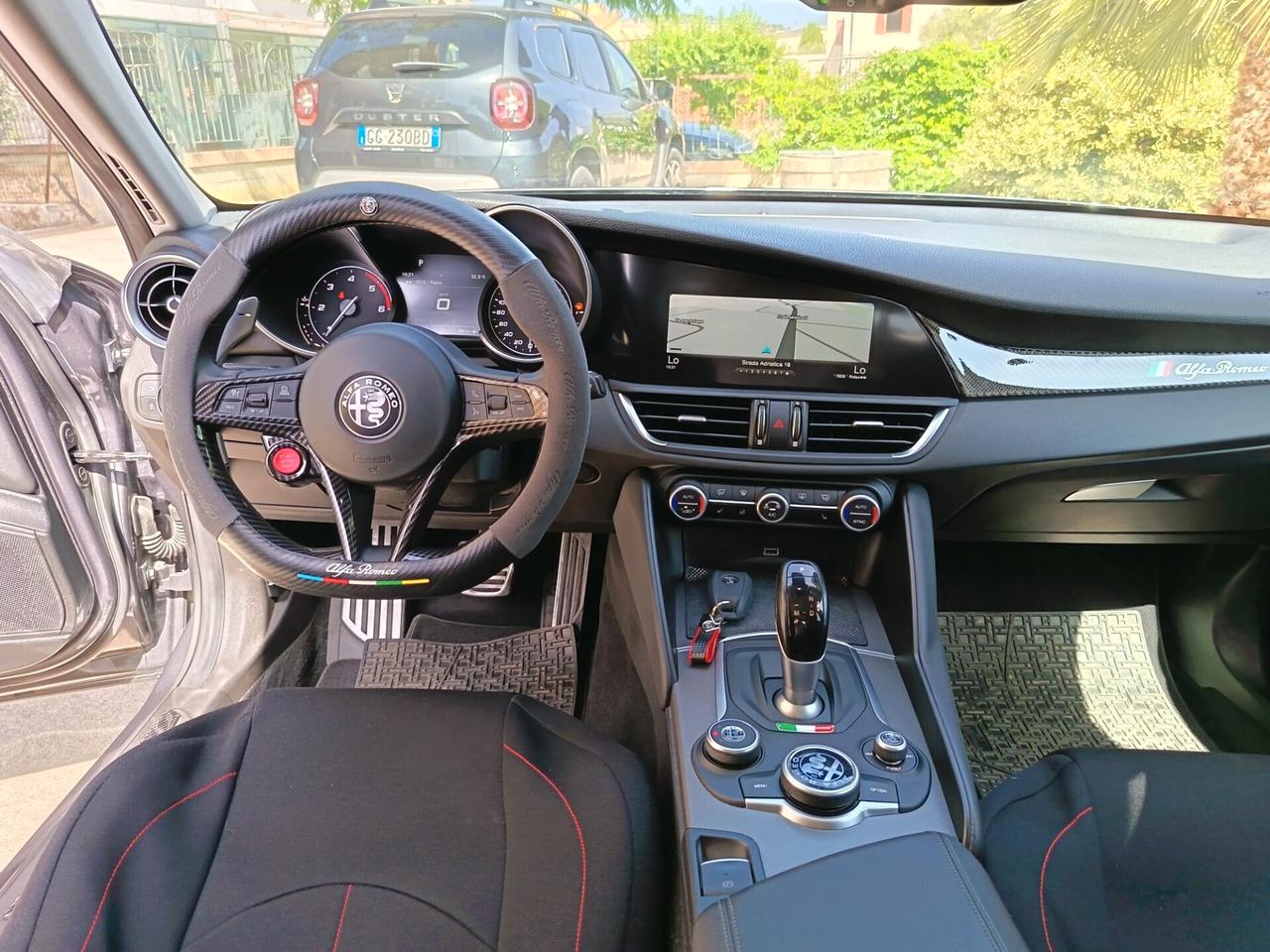 Alfa Romeo Giulia 2.2 Turbodiesel 210 CV AT8 AWD Q4 Veloce