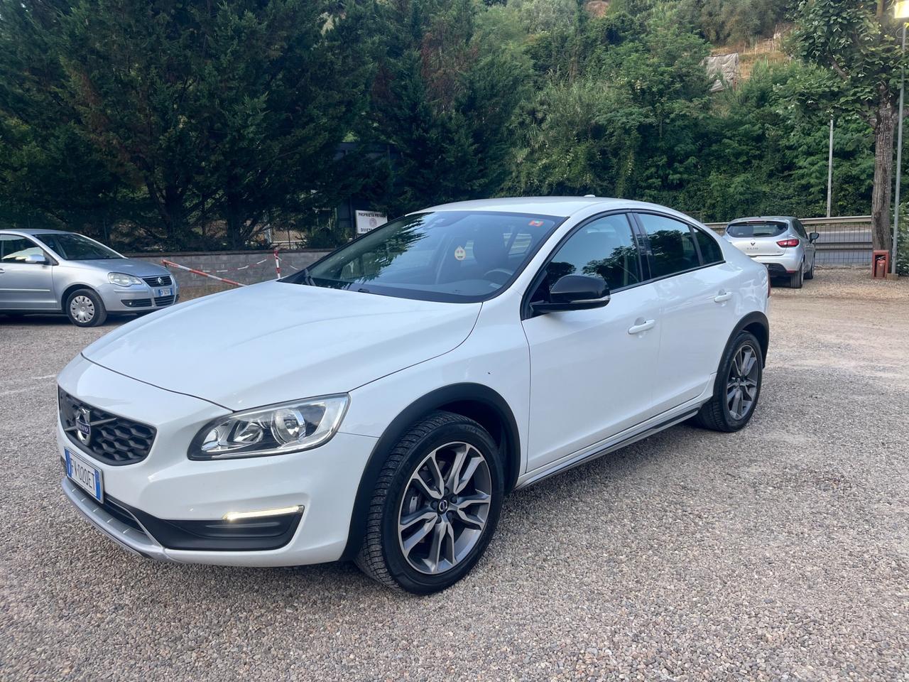 Volvo S60 Cross Country D3 Geartronic Pro
