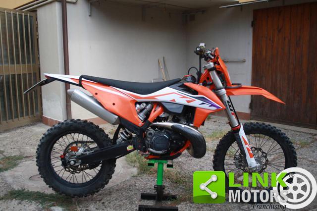 KTM EXC 300 TPI PROTEZIONI IN CARBONIO!