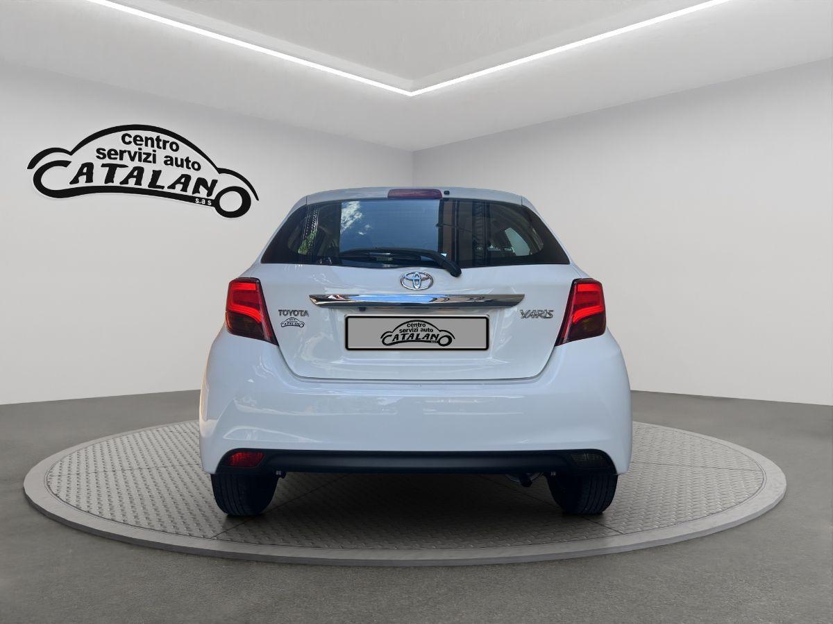 TOYOTA - Yaris - 1.0 5p. 69CV Lounge TELECAMERA
