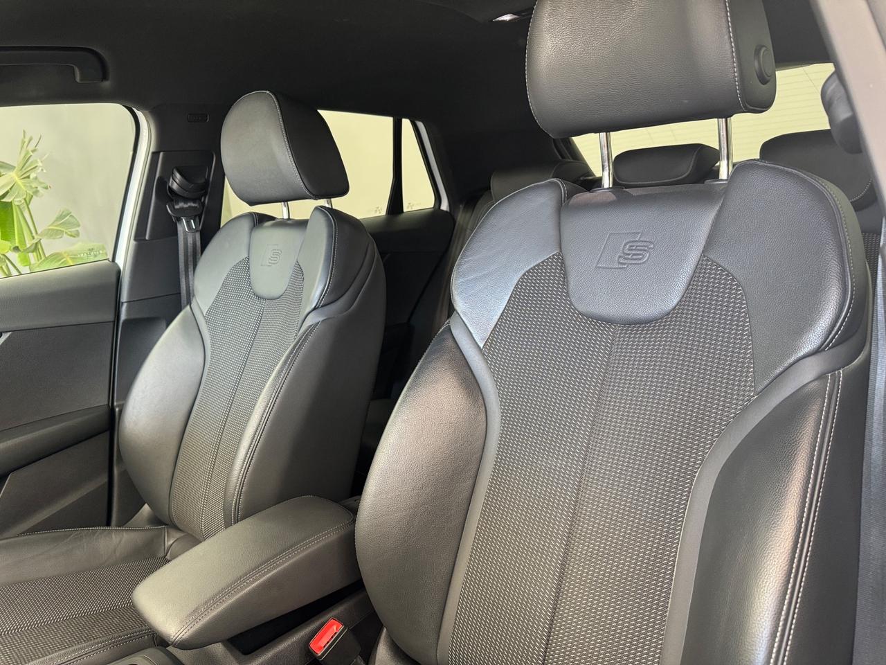 Audi Q2 30 TDI S tronic line Edition