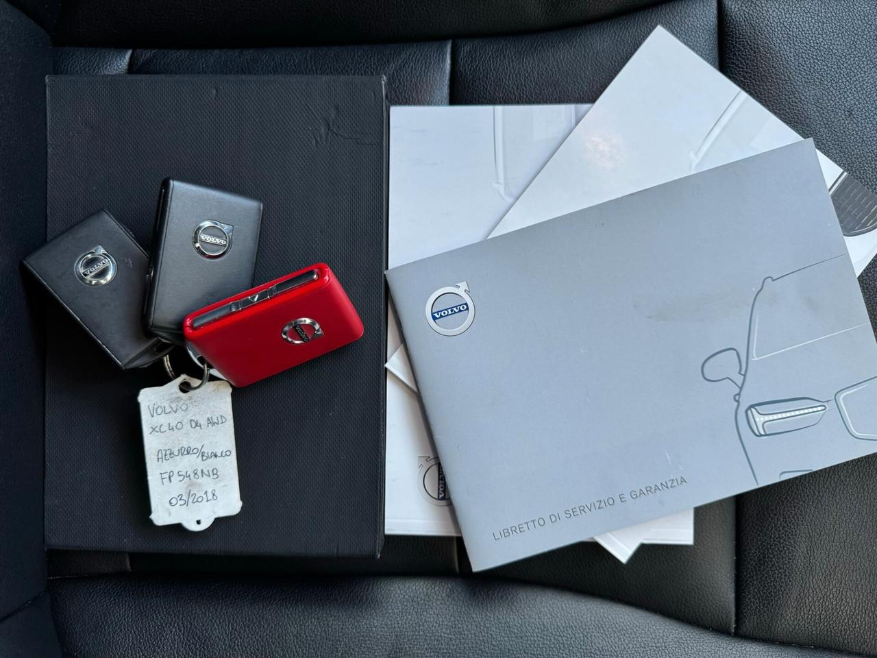 Volvo XC40 2.0 d4 Momentum AWD GEARTRONIC UNIPROP.