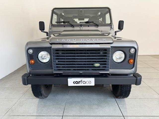 LAND ROVER Defender 2.4