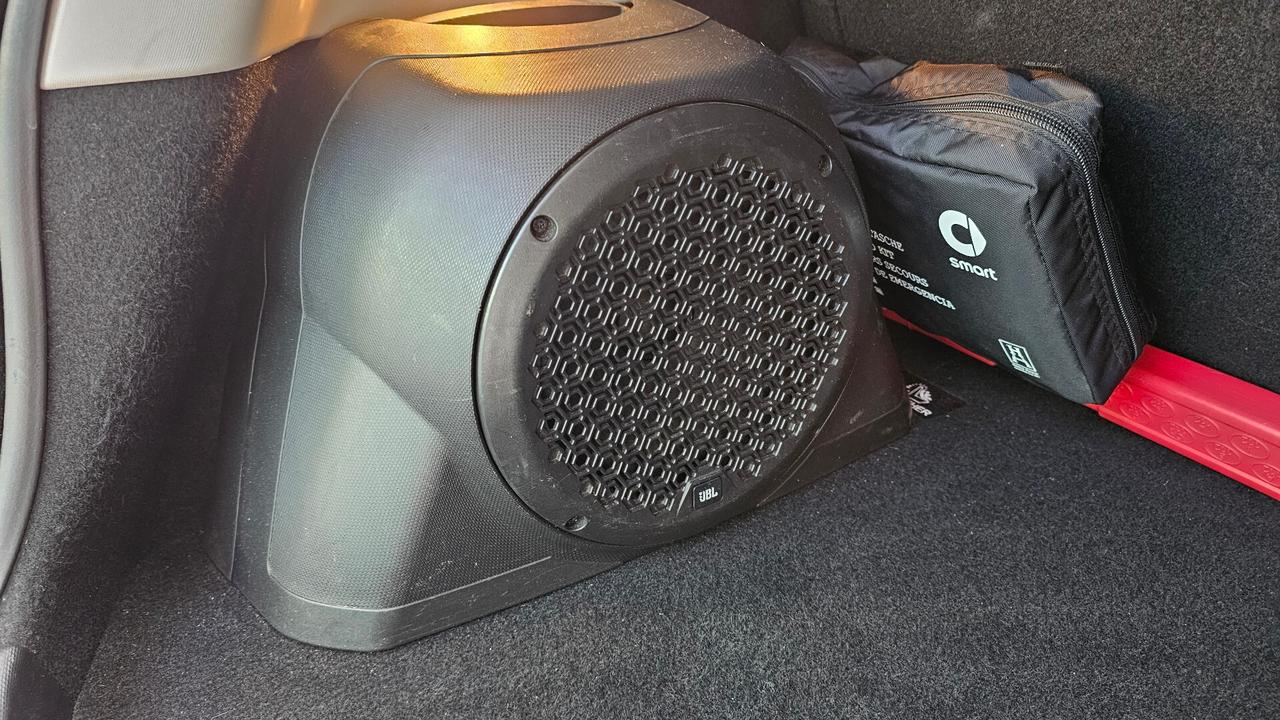 Smart ForFour 90 0.9 Turbo twinamic Passion NAV ANDROID JBL TAGL UFF LED RETROCAM