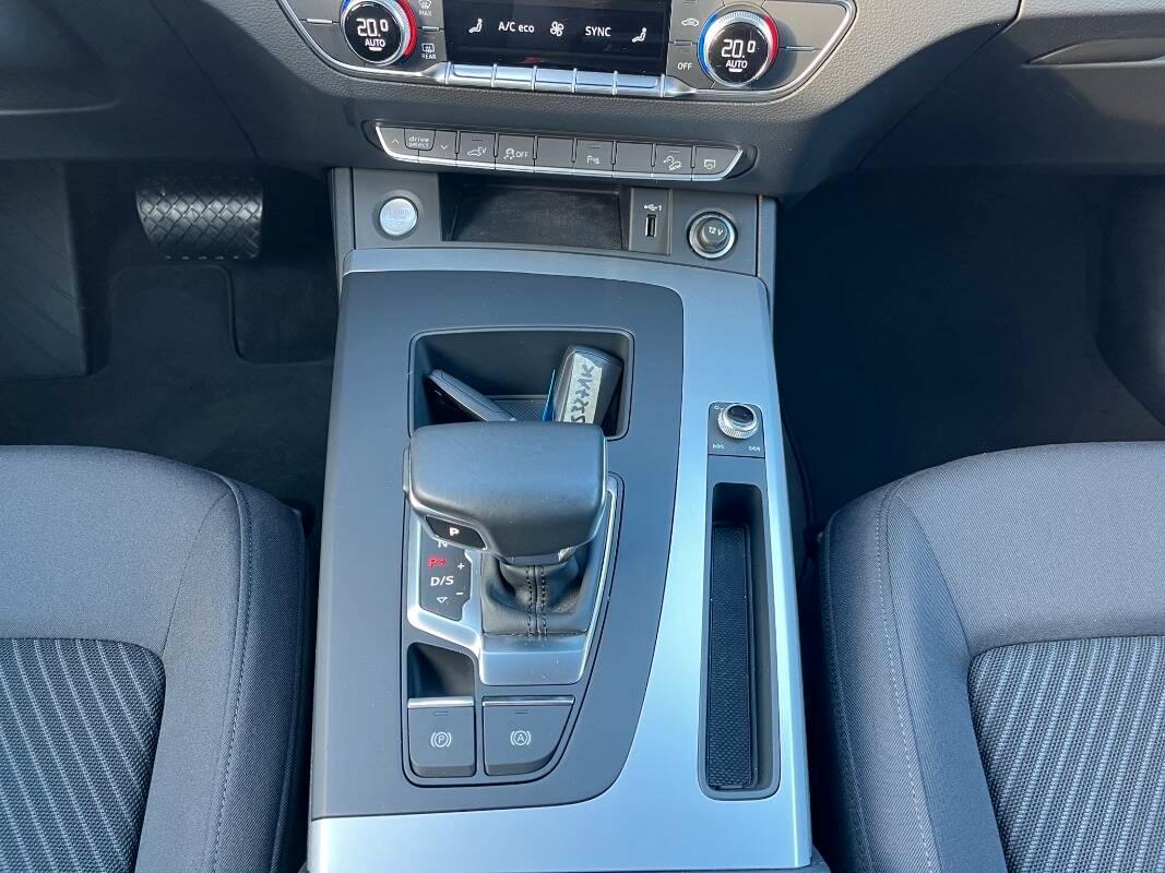 Audi Q5 50 2.0 tfsi e Business quattro s-tronic